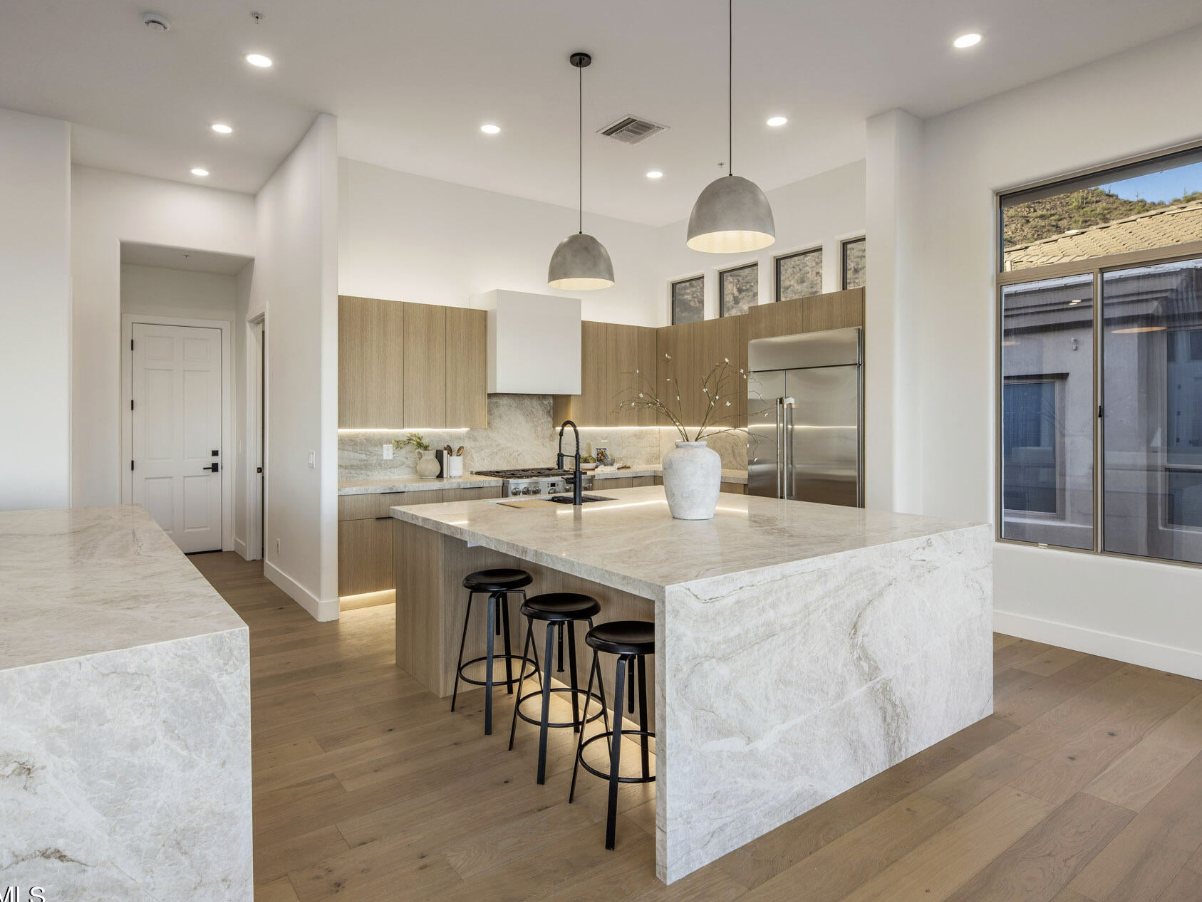 Windrose Drive after renovation